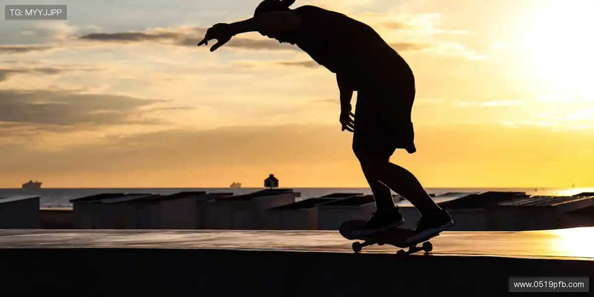 🎁 周边好物，解锁你的运动 DNA！